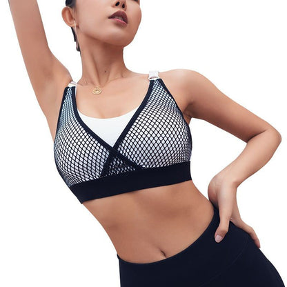 Mesh stitching underwear