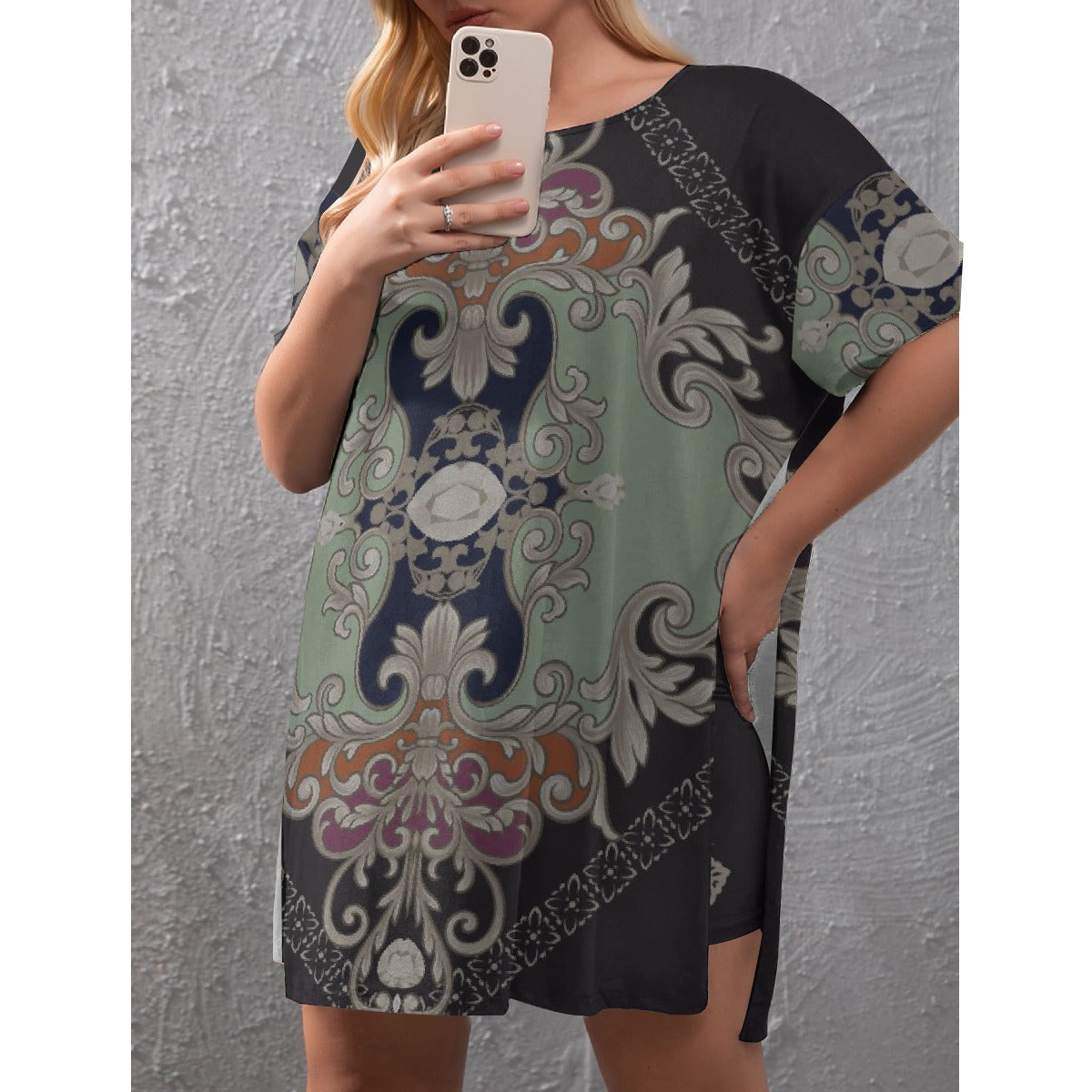 Women's Drop-Shoulder T-Shirt with Side Split and Shorts (Plus Size)