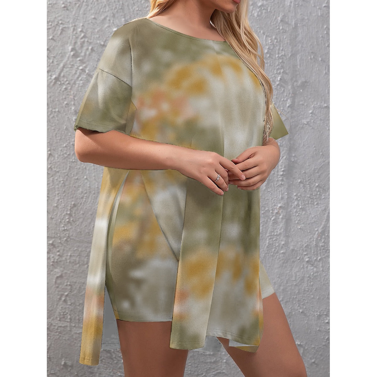 Women's Drop-Shoulder T-Shirt with Side Split and Shorts (Plus Size)